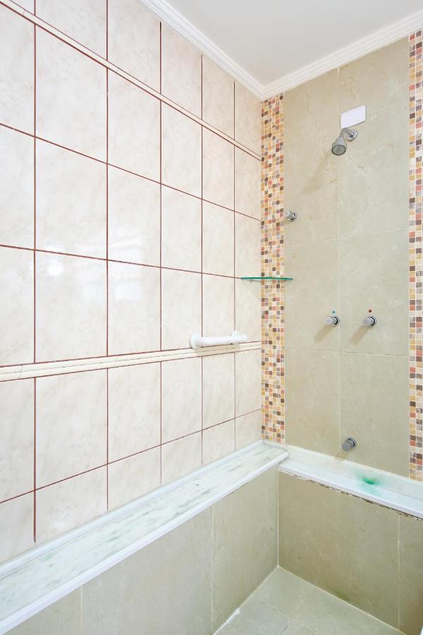 Green Haven Residence อูบาตูบา ภายนอก รูปภาพ